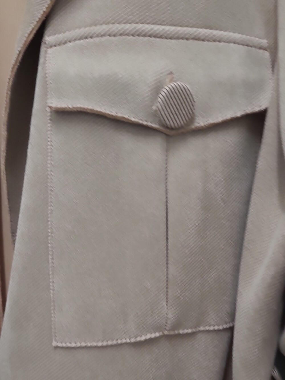 Solitaire Beige Long Blazer with Printed Sash - Picture 3 of 10